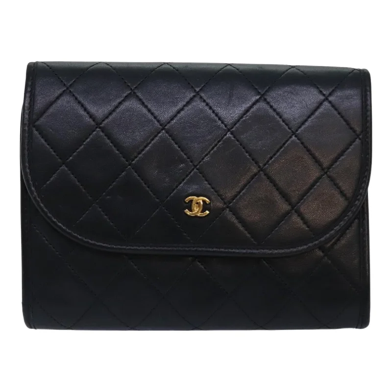 Chanel Matelassé  Leather Shoulder Bag (Pre-Owned)