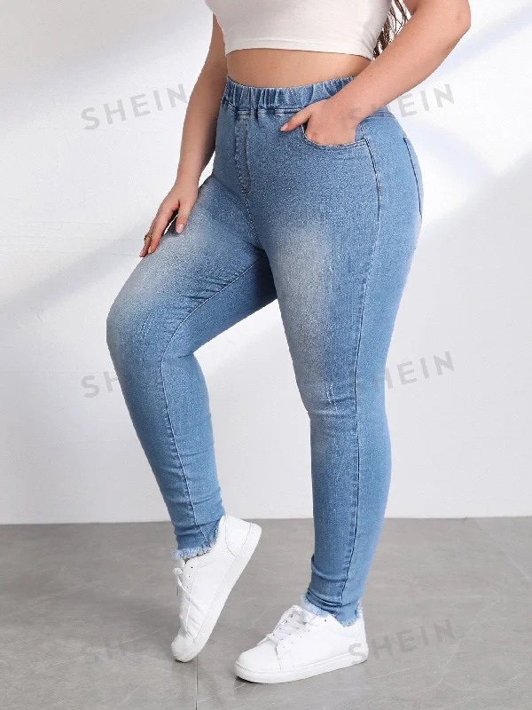 Plus Size Elastic Waist Jeans